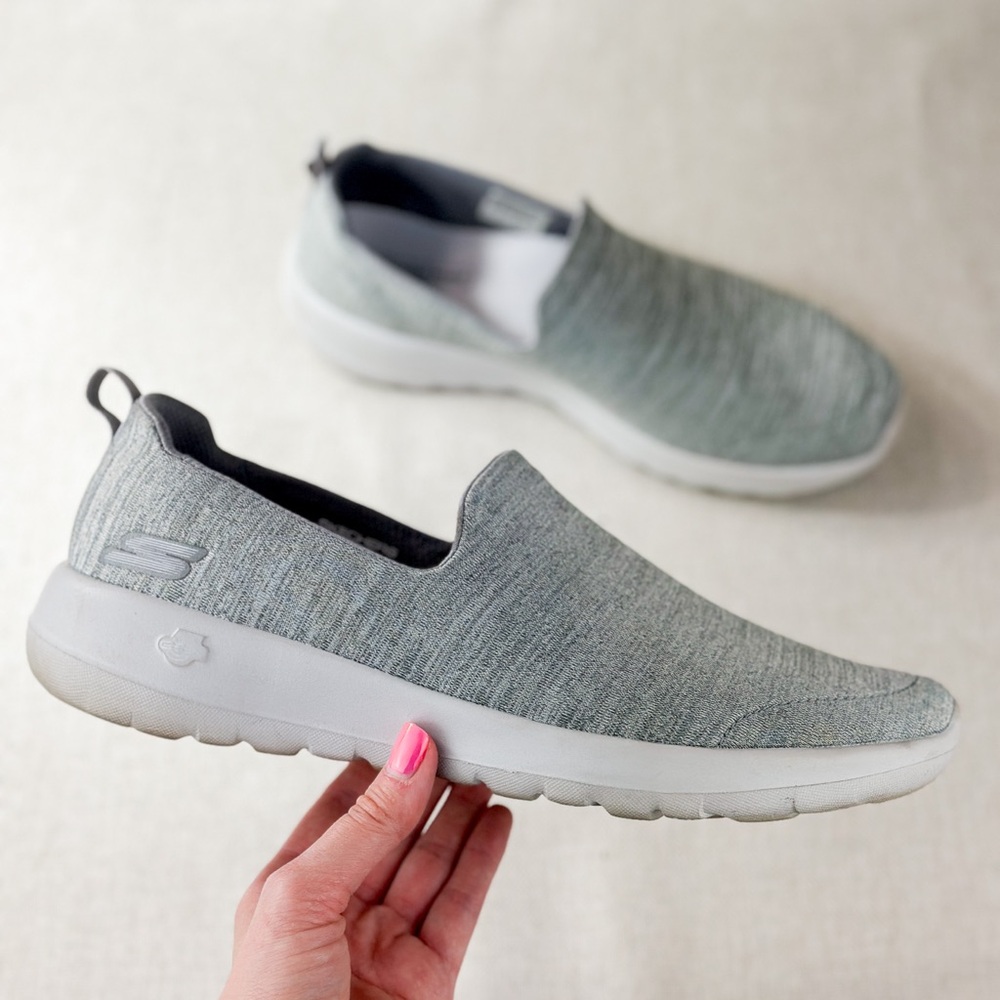 Skechers Go Walk Slip On Walking Athletic Shoe Womens Size US 9.5 women